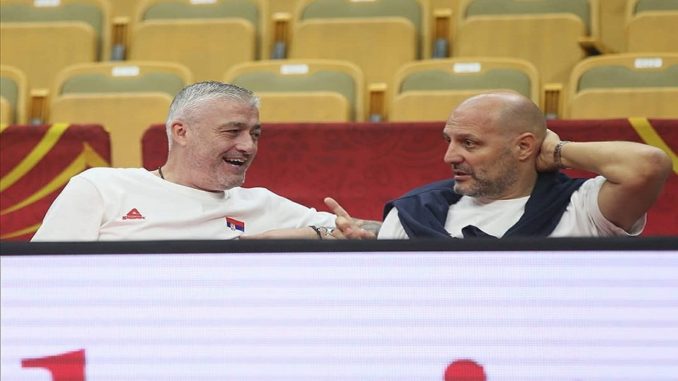Danilović e Đorđević, rispettivamente presidente e head coach della Federazione serba